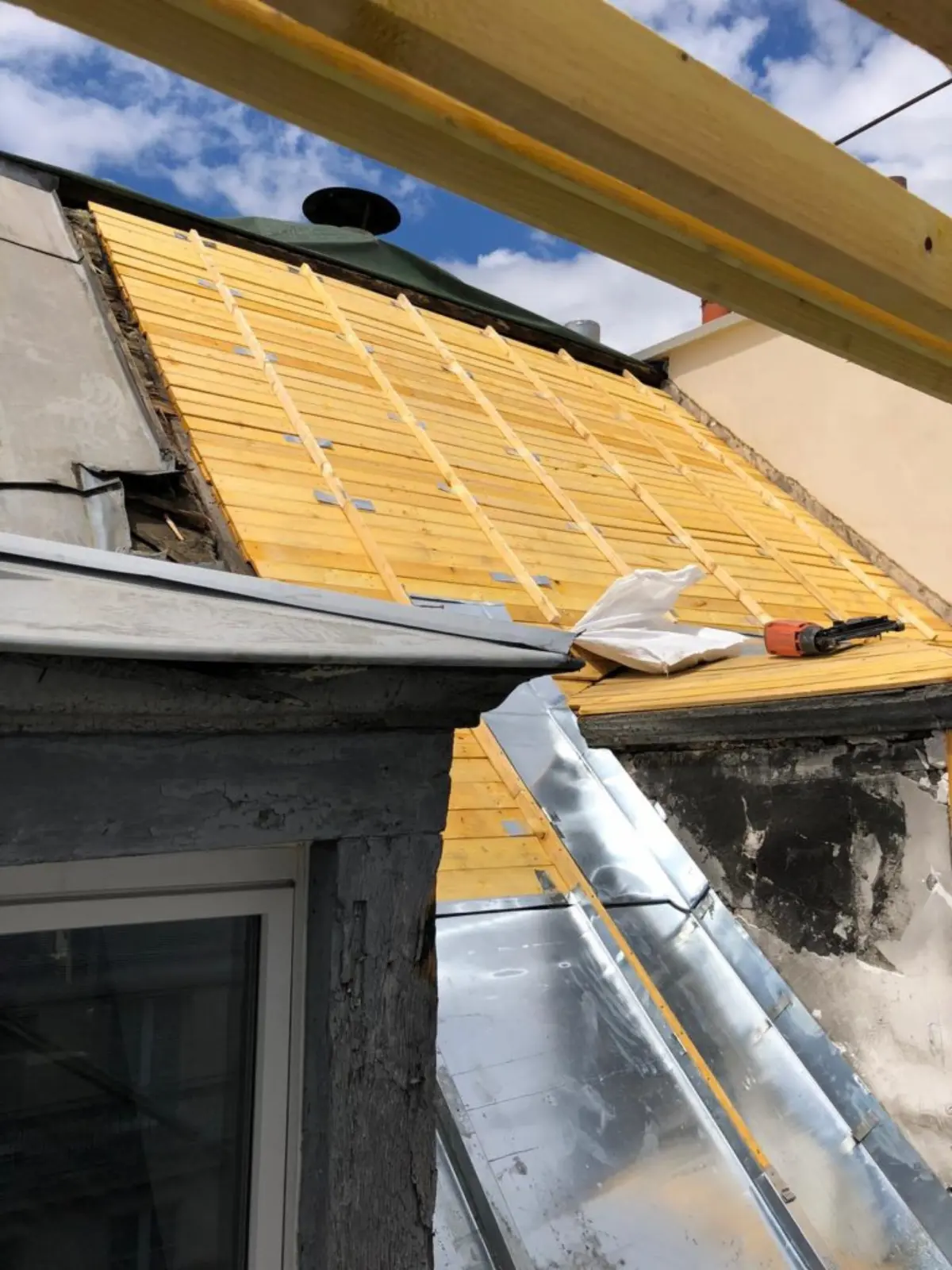 Rénovation toiture en zinc Val-de-Marne 94