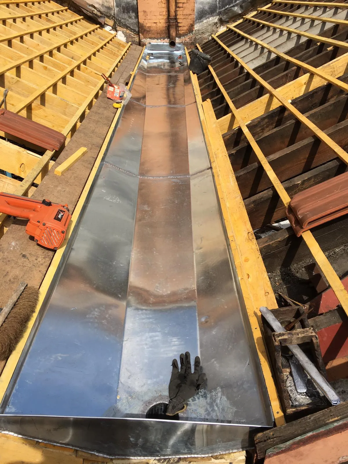 Travaux zinguerie toiture Val-de-Marne